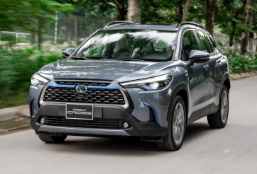 Chi tiết Toyota Corolla Cross 2023 1.8HEV: Giá xe & Đánh giá