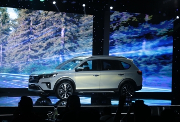 Honda BR-V 2023 ra mắt: Công nghệ an toàn vượt trội, giá bán từ 661 triệu đồng