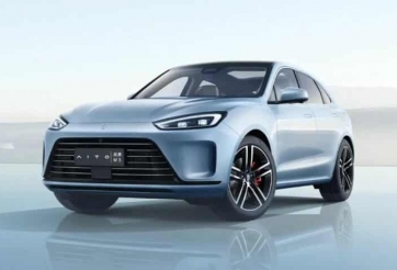 Xe Huawei ra mắt bản nâng cấp: Công nghệ nhiều ‘không đếm xuể’, tầm hoạt động gây bất ngờ