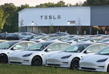 Thị trường ô tô điện đối diện khủng hoảng thừa: Cung vượt xa cầu, xe tồn kho ‘chất đống’