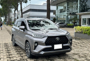 Hết Mitsubishi Xpander, đến lượt Toyota Veloz Cross cũ giảm giá ngỡ ngàng