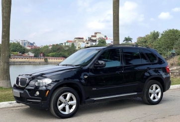 Xe sang BMW X5 16 năm tuổi được chào bán với mức giá khó tin, rẻ hơn Hyundai i10