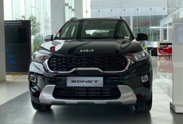 Dẫn đầu phân khúc, Kia Sonet vẫn ưu đãi kỷ lục đấu Toyota Raize