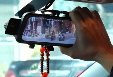 Ô tô cá nhân sẽ bắt buộc phải lắp camera hành trình như xe dịch vụ?