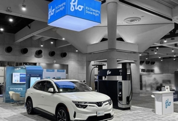 Dọn đường cho xe mới, VinFast hợp tác với FLO cung cấp hạ tầng sạc ô tô điện tại Canada