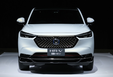 Honda HR-V đang gây sốt tại thị trường ‘sát vách’ Việt Nam, doanh số vượt bộ đôi xe nhà Toyota