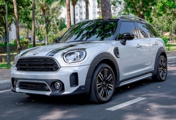 Xe chơi Mini Cooper Countryman chạy lướt bán ‘lỗ’ gần 1 tỷ đồng