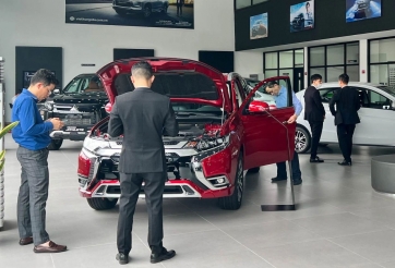 Thị trường ô tô Việt Nam nhận tin buồn, một chỉ số đứng hạng chót trong khu vực