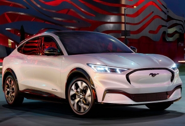 Ford thừa nhận mối đe dọa ‘khổng lồ’ từ ô tô điện Trung Quốc