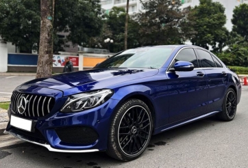 Sử dụng 6 năm, Mercedes AMG C300 lên sàn xe cũ với giá ngang một chiếc Honda Civic