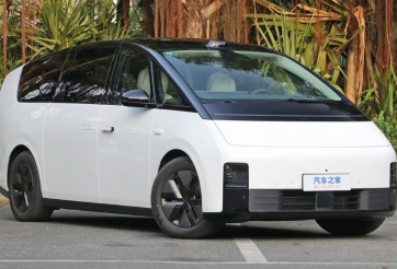 MPV điện Li Mega trình làng: Đậm chất ‘chuyên cơ mặt đất’, có một điểm nhỉnh hơn cả Porsche Taycan