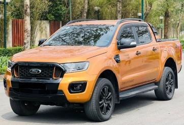 Ford Ranger Wildtrak mới lăn bánh 2 năm đã xuống giá khó tin trên sàn xe cũ