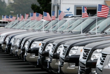 Mỹ: Hơn 3/4 lượng người dùng tin rằng đại lý ô tô bán xe kiểu ‘bia kèm lạc’