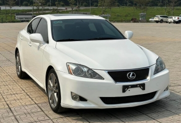 Xe sang Lexus IS 250 2008 được chào bán với giá chỉ bằng Hyundai i10 ‘đập hộp’