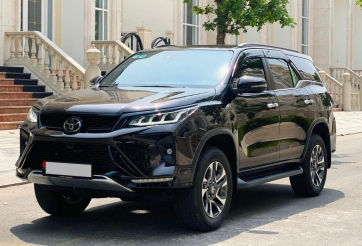Lăn bánh 2 năm, SUV 7 chỗ Toyota Fortuner Legender xuống giá ngỡ ngàng