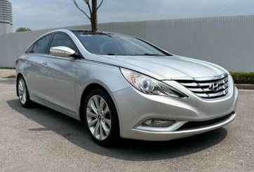 Hyundai Sonata lăn bánh hơn 1 thập kỷ rao bán với giá ngang Kia Morning