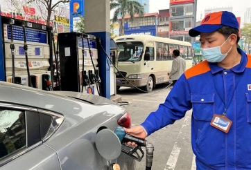Giá xăng ngày 28/3 tiếp tục tăng, sắp đạt mốc 25.000 đồng/lít