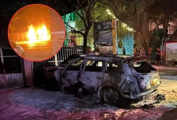 Nghệ An: Xe Mazda bị cháy trơ khung chỉ vì vô tình đỗ trên đống tro