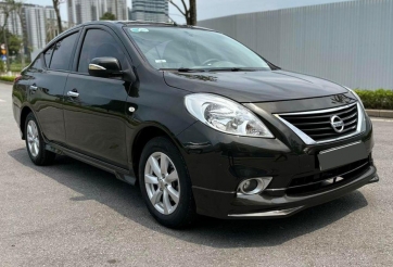 Hàng hiếm Nissan Sunny lăn bánh 7 năm mất 50% giá trị ban đầu