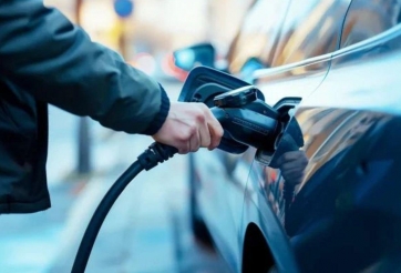 Mỹ: Thị trường ô tô điện tiếp tục đón nhận tin buồn