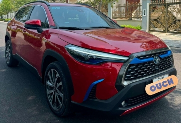 Sử dụng 2 năm, Toyota Corolla Cross Hybrid được rao bán lại với giá sốc