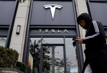 Ô tô điện Tesla đụng rào cản lớn, lợi nhuận giảm gần một nửa