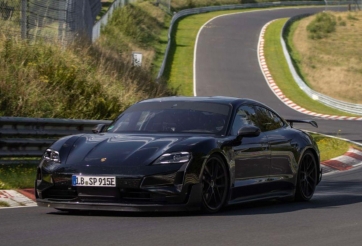 Porsche triệu hồi hàng nghìn siêu xe điện Taycan vì nguy cơ hỏa hoạn