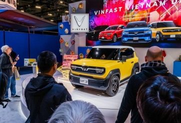 Cộng đồng quốc tế nói gì sau khi xe điện VinFast VF 3 công bố giá bán?