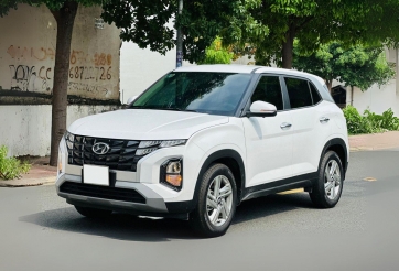 Lăn bánh chưa đầy 2.000 km, Hyundai Creta 2023 rao bán với giá khó tin