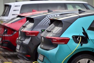 Mercedes-Benz, BMW ‘lo sốt vó’ về đòn trả đũa của Trung Quốc sau lệnh tăng thuế ô tô nhập khẩu