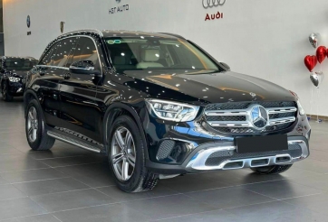 Mercedes-Benz GLC 200 2021 sử dụng 3 năm trượt giá ngang Hyundai Creta