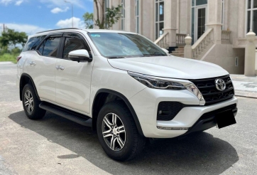 Toyota Fortuner 2021 rao bán với giá ngỡ ngàng sau 3 năm sử dụng