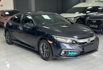 Sử dụng 5 năm, Honda Civic 2019 chạy ‘lướt’ lên sàn xe cũ với giá bao nhiêu?