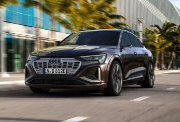 Xe điện Audi Q8 e-tron vừa ra mắt Việt Nam đứng trước nguy cơ bị khai tử?