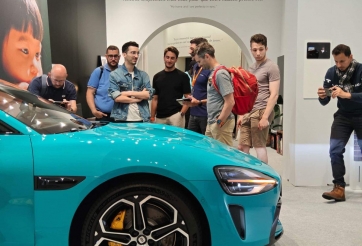 Xiaomi hé lộ thời điểm xuất khẩu ô tô điện sang các thị trường quốc tế