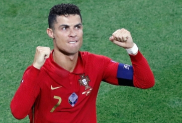 Ronaldo lại có thêm kỷ lục mới sau trận đấu với Pháp