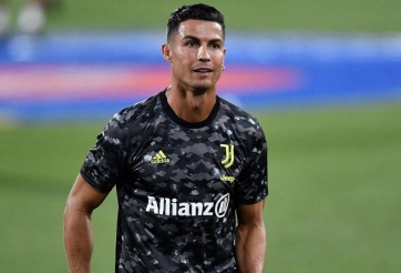 Chuyên gia chuyển nhượng hé lộ bến đỗ của Ronaldo ở mùa giải mới