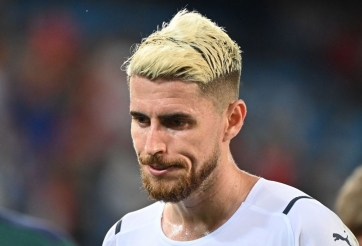 Jorginho sút hỏng penalty, Italia ngậm ngùi chia điểm với Thụy Sĩ