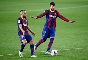 Chuyển nhượng bóng đá 22/10: Trụ cột Barca ‘đào tẩu’ đến MU, Ozil trở lại NHA?