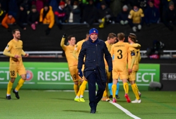 Mourinho nhận thất bại kinh hoàng nhất trong sự nghiệp trước đội bóng 'tí hon'