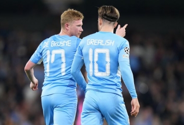 Ngôi sao đắt nhất Ngoại hạng Anh so tài với đồng đội trong ‘trò chơi đặc biệt’