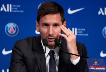 Không nghe theo lời vợ, Messi chốt khả năng rời PSG để quay trở lại Barca?