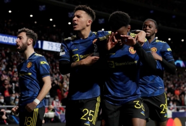 Sao trẻ tỏa sáng, MU may mắn cầm chân Atletico tại Wanda Metropolitano