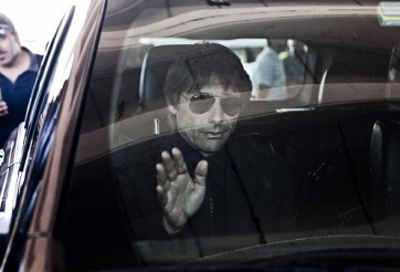 Chuyển nhượng bóng đá 27/2: Conte gia nhập gã khổng lồ, MU bán Maguire?