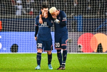 Siêu sao của PSG chỉ ra tiền vệ phòng ngự hay nhất thế giới