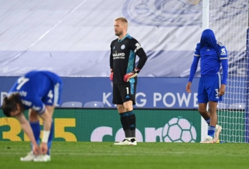 Mất top 4 vào tay Chelsea, NHM Leicester ‘điên cuồng tấn công’ MXH