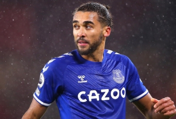Huyền thoại khuyên MU ký hợp đồng với sao Everton