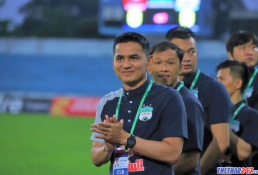 HLV Kiatisak: 'Xây dựng bóng đá đẹp là cần phải có 3 điểm'