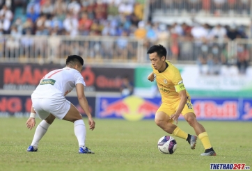 BLV Quang Huy: 'Hàng công ĐTVN quá xuất sắc, thầy Park không cần Văn Quyết'