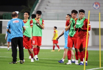 Trưởng đoàn ĐT Việt Nam nói gì về việc bất lợi khi Triều Tiên bỏ giải?